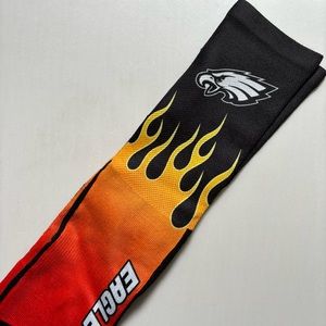 Men’s Large / X-Large Eagles socks